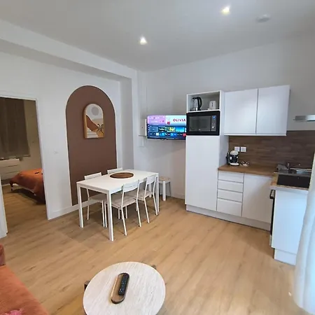 T2 - Gare Et Jardin Public - Calme Et Confort - Lerelaisdodile Apartamento *
